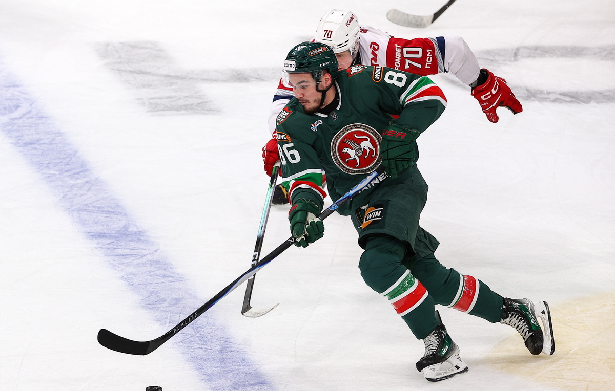    Нападающий "Ак Барса" Никита Дыняк  Егор Алеев/ТАСС