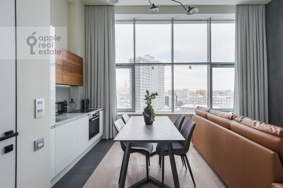 Фото из архива Apple Real Estate