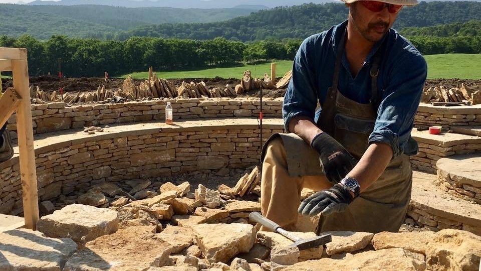 Как японцы сохраняют вымирающие западные традиции