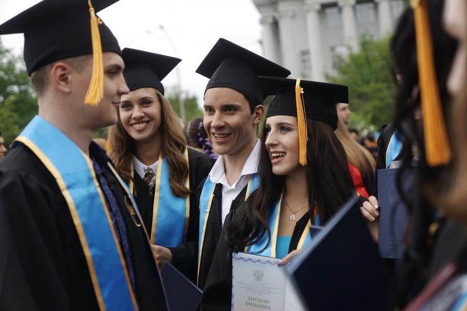    Опубликован список вузов России, в которых в 2026 году отменят бакалавриат Алексей БУЛАТОВ