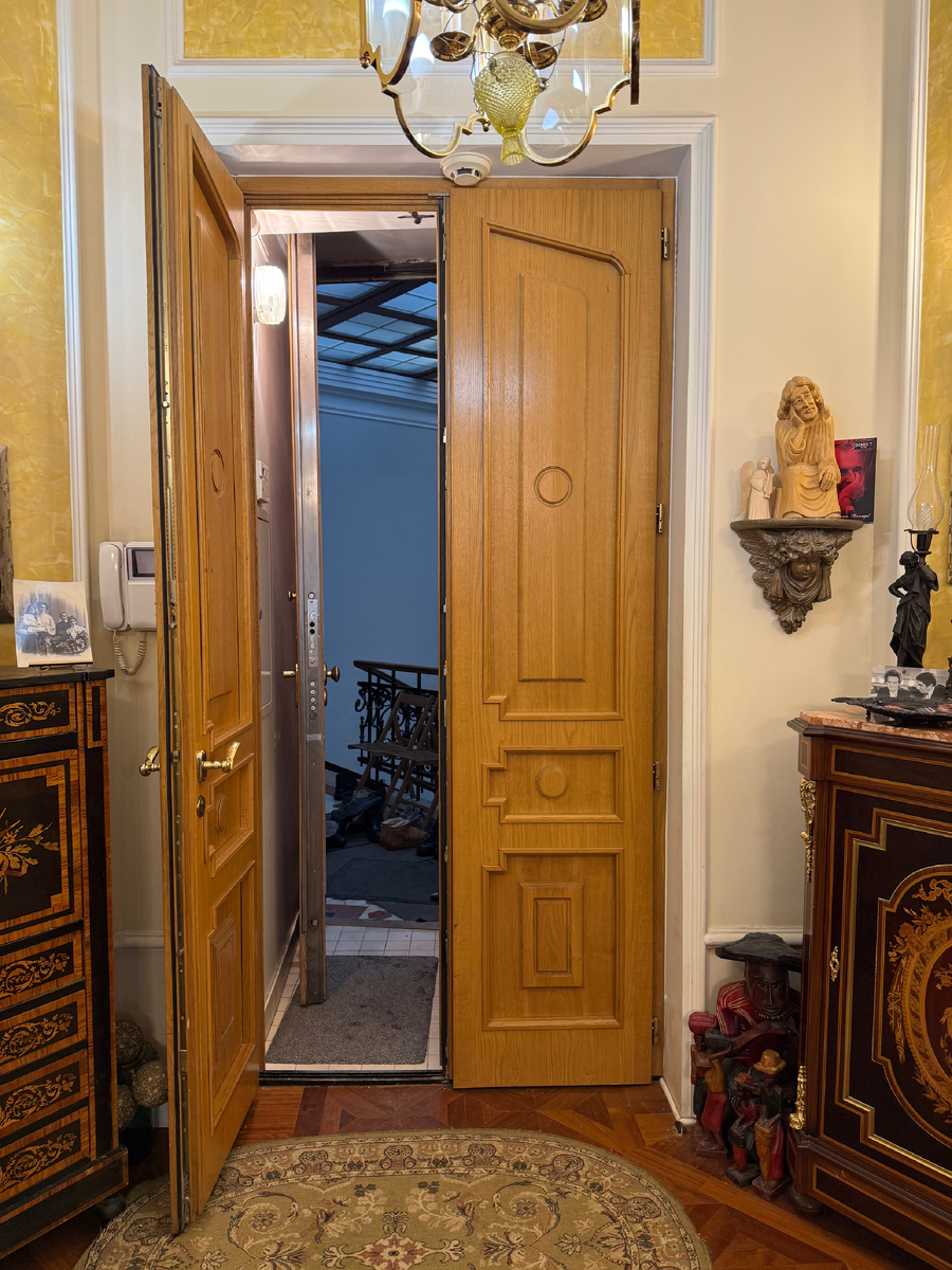 Вход в квартиру