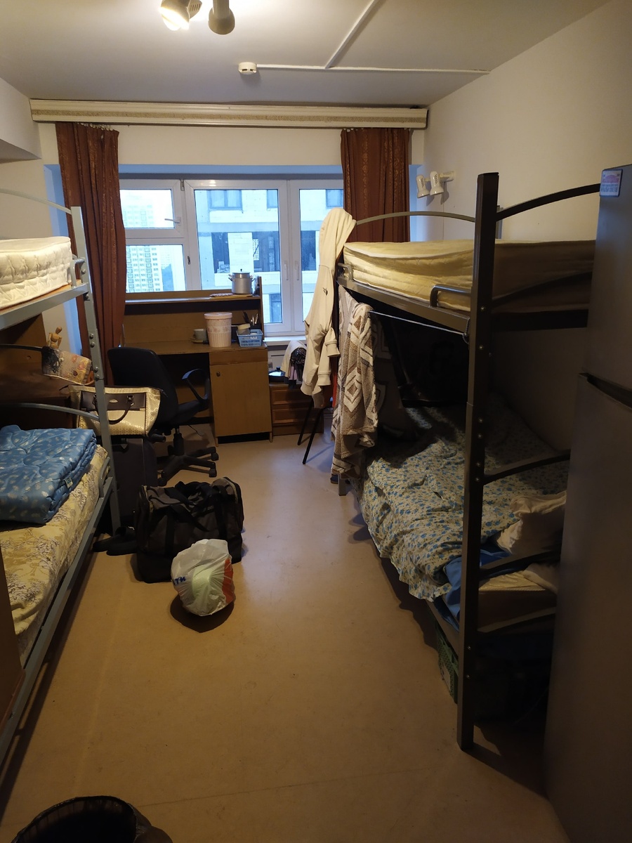 Комната в общежитии. Жить можно.