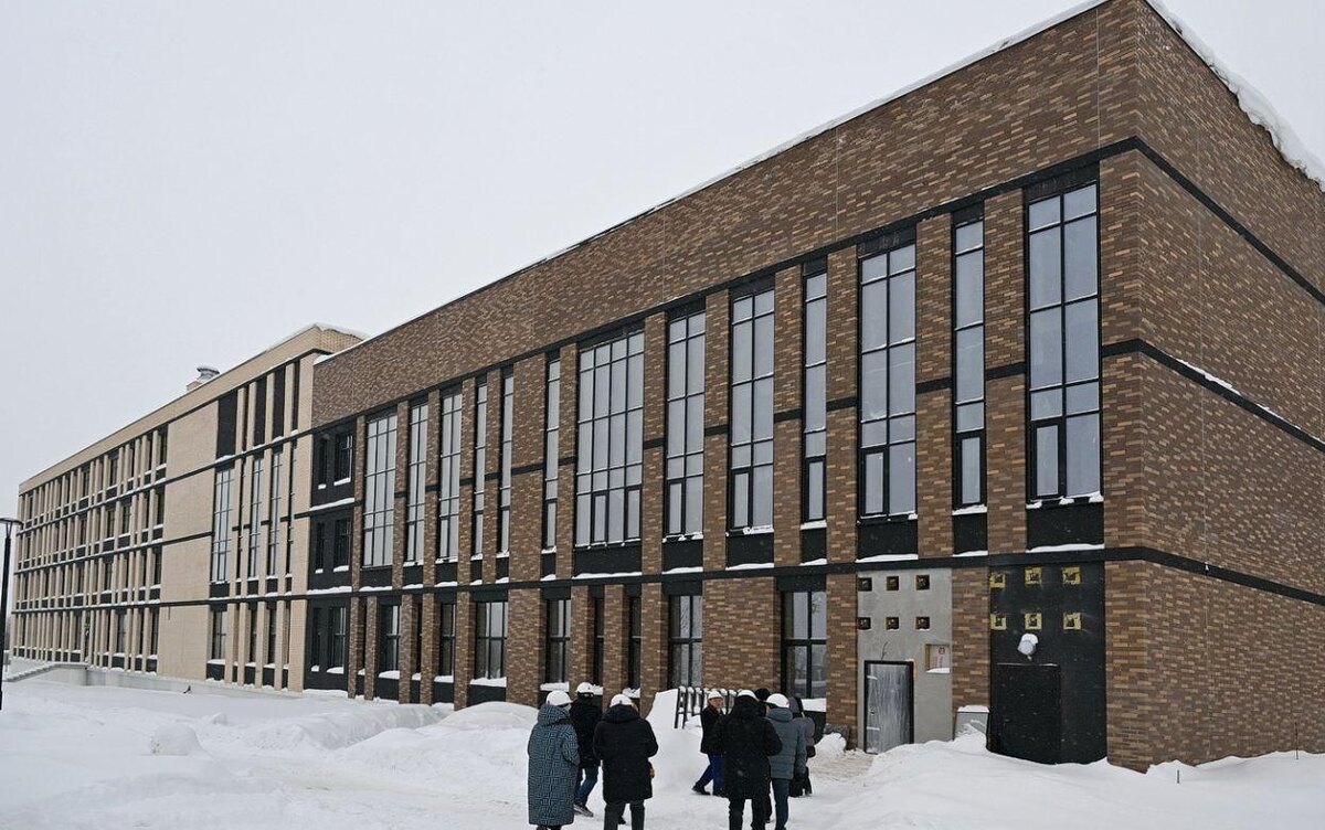    Количество рабочих увеличат на строительстве новой школы под Ижевском
