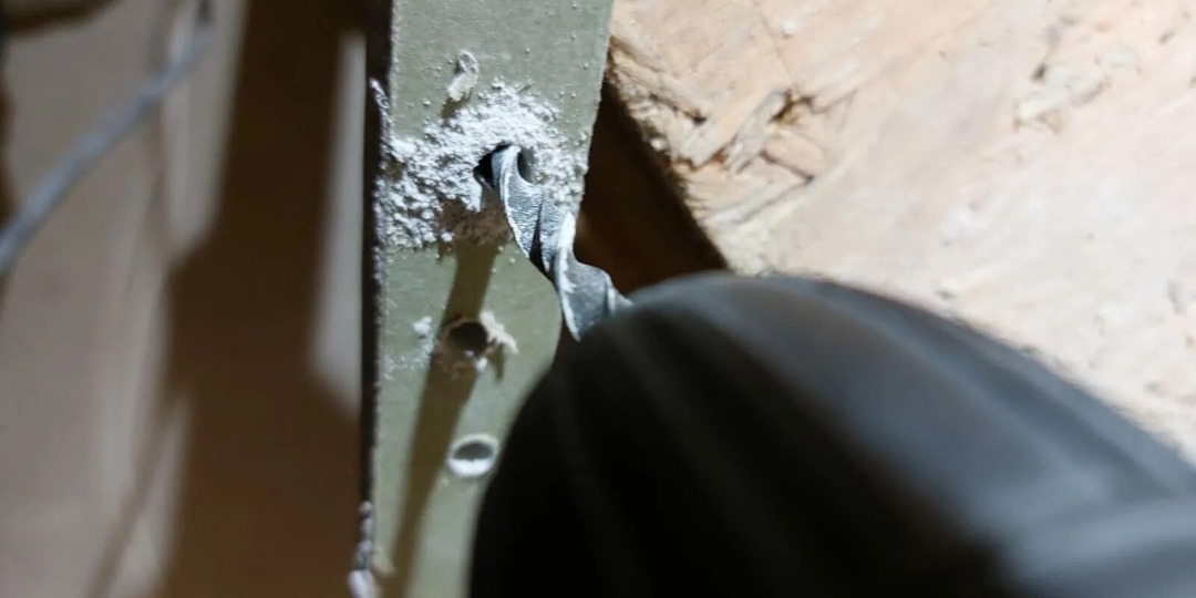 Старые стены против дюбелей: простой выход, о котором редко говорят