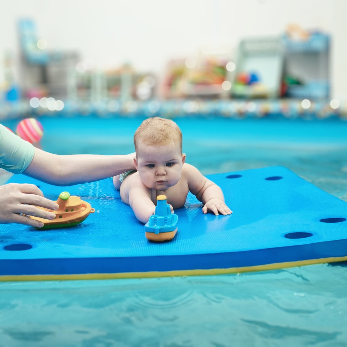 Здесь Вере 4,5 месяца где-то. 