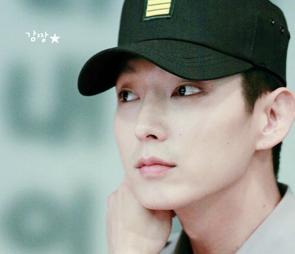 Простите, а гусары - это кто?