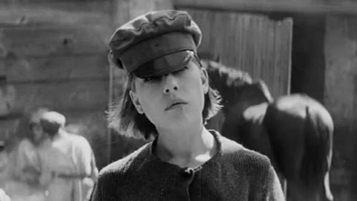 Инна Чурикова в фильме «В огне брода нет», 1967 год