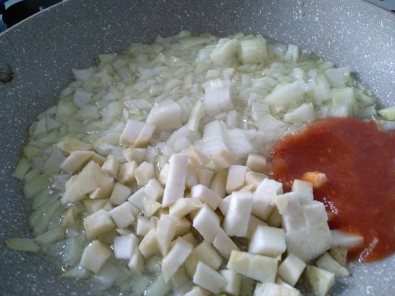 Поджарка во время закладки продуктов. Листайте