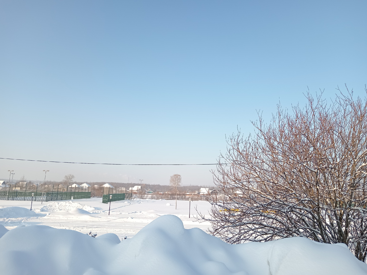 Спортивная площадка на Соляной версте.