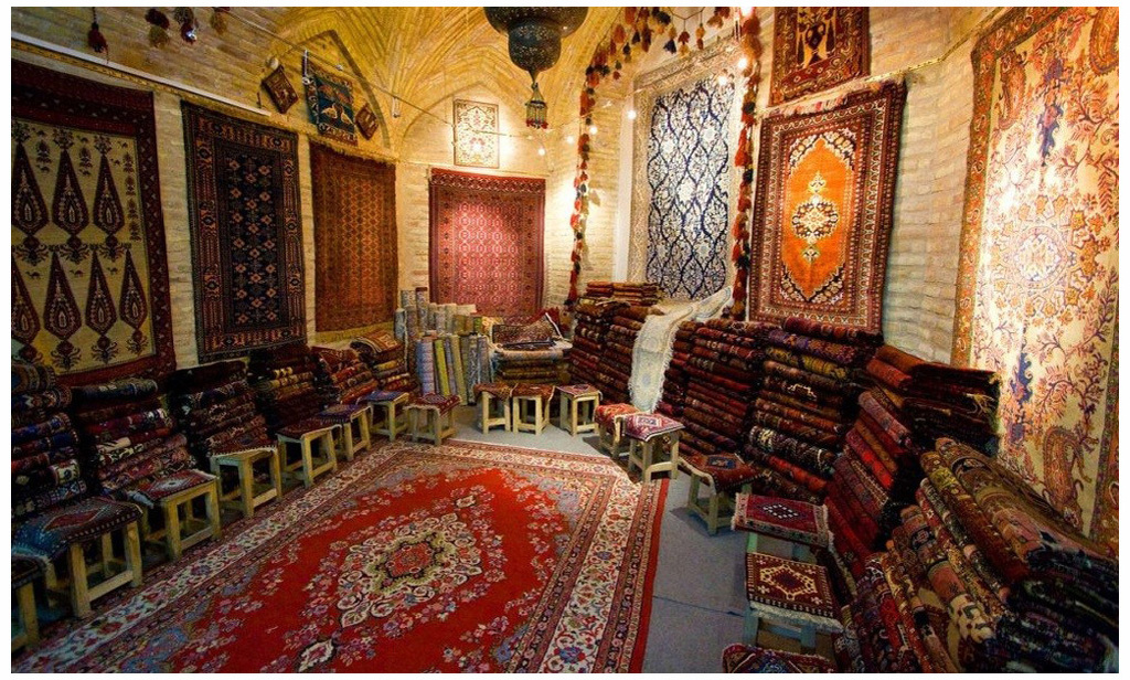 Крытый рынок.