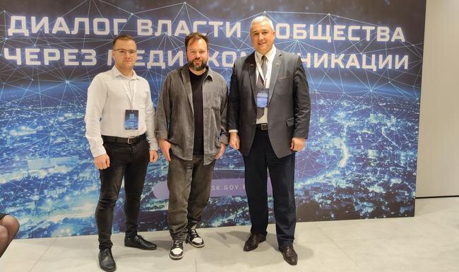 Игорь Зайцев, Константин Придыбайло и Андрей Дроб на городском медиафоруме