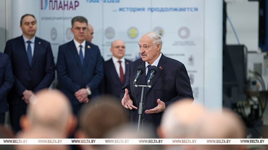     Оплата по труду – Президент заявил о курсе на справедливую зарплату, а не на "зряплату"