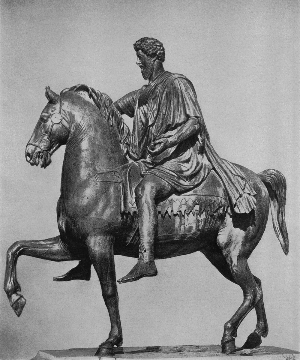 Конная статуя Марка Аврелия Бронза. Рим
