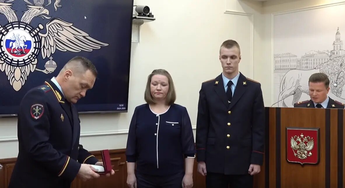    Фото: кадр видео пресс-службы ГУ МВД России по Петербургу и Ленобласти