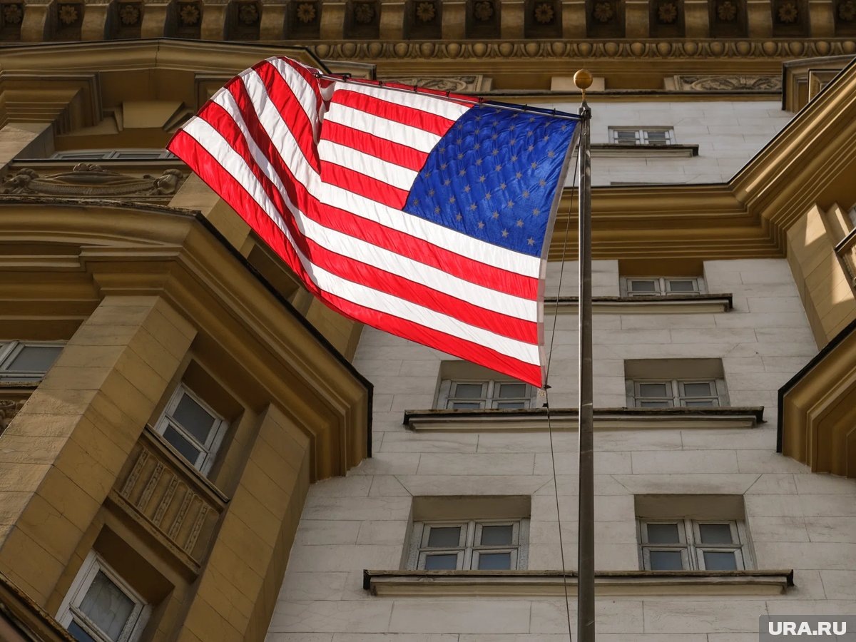     Уитакер заявил, что территориальный вопрос Украины может начать обсуждаться уже в ближайшие дни