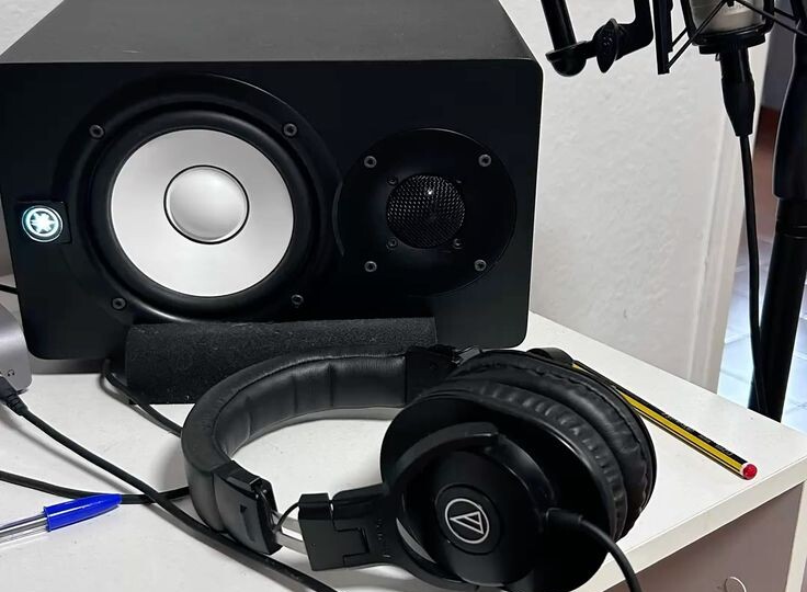 Почему Молчание Артиста — Худший Антимаркетинг