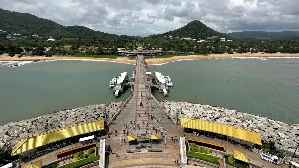     © "Интерфакс"