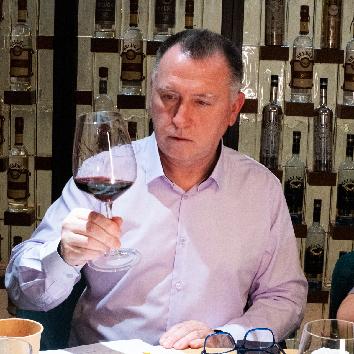 Игорь Глотов (ИГ)
Независимый винный эксперт и журналист, владелец порталов garryspirit.ru и hranenie.vin.