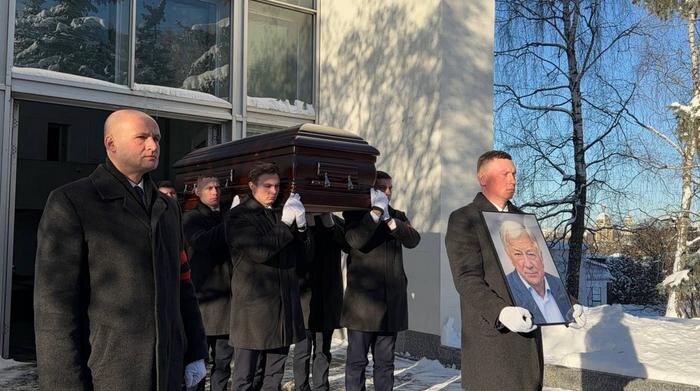 Обложка © Life.ru