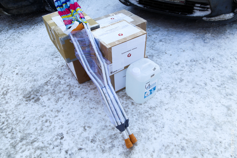    Волонтеры из центра "Мира" Череповецкого госуниверситета подготовили гуманитарный груз для отправки в зону спецоперации.