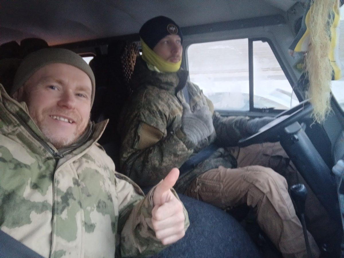 Выезд из Екатеринбурга состоялся при температуре -36, постепенно потеплело до 32-33. На полу машины стоял устойчивый -18!