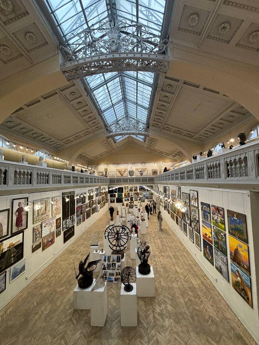 Здание на Большой Морской. 