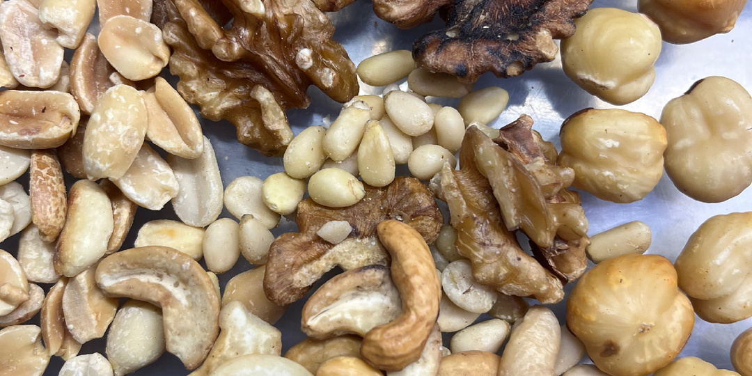 Подготовка Орехов к работе кондитера