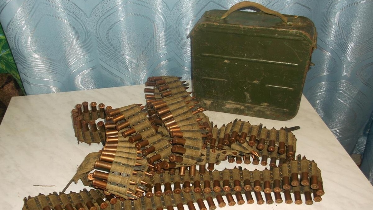 На фотографии: лента для пулемёта "Максим" с коробом и патронами. Источник фото: https://r4.mt.ru/r21/photo9A73/20249984258-0/jpg/bp.jpeg