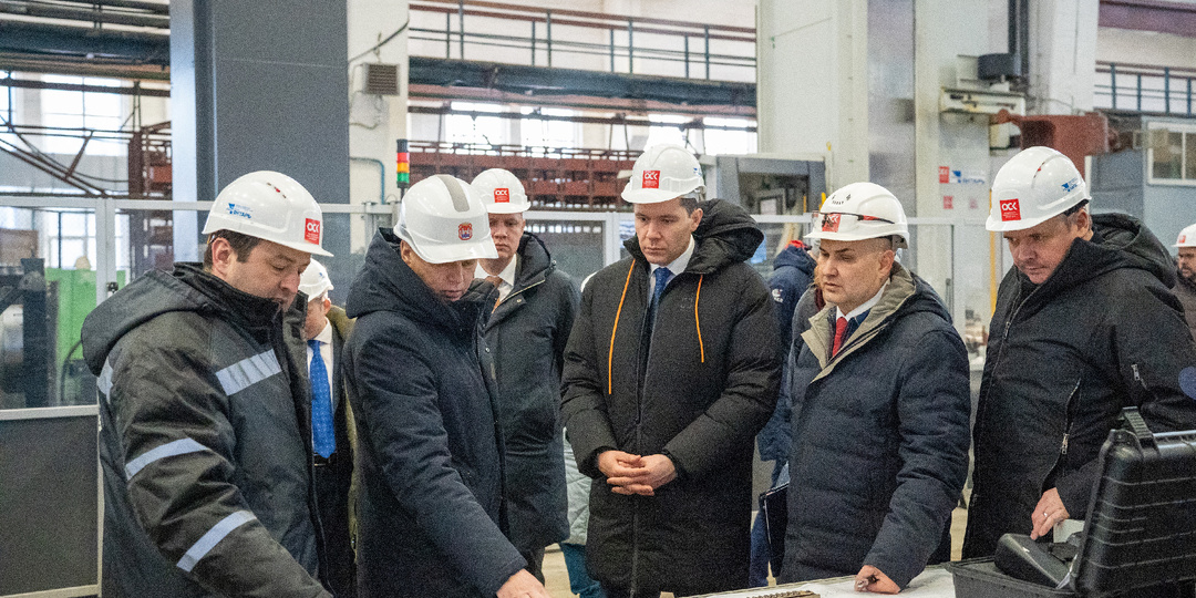 Министр промышленности и торговли РФ посетил завод ОСК «Янтарь»
