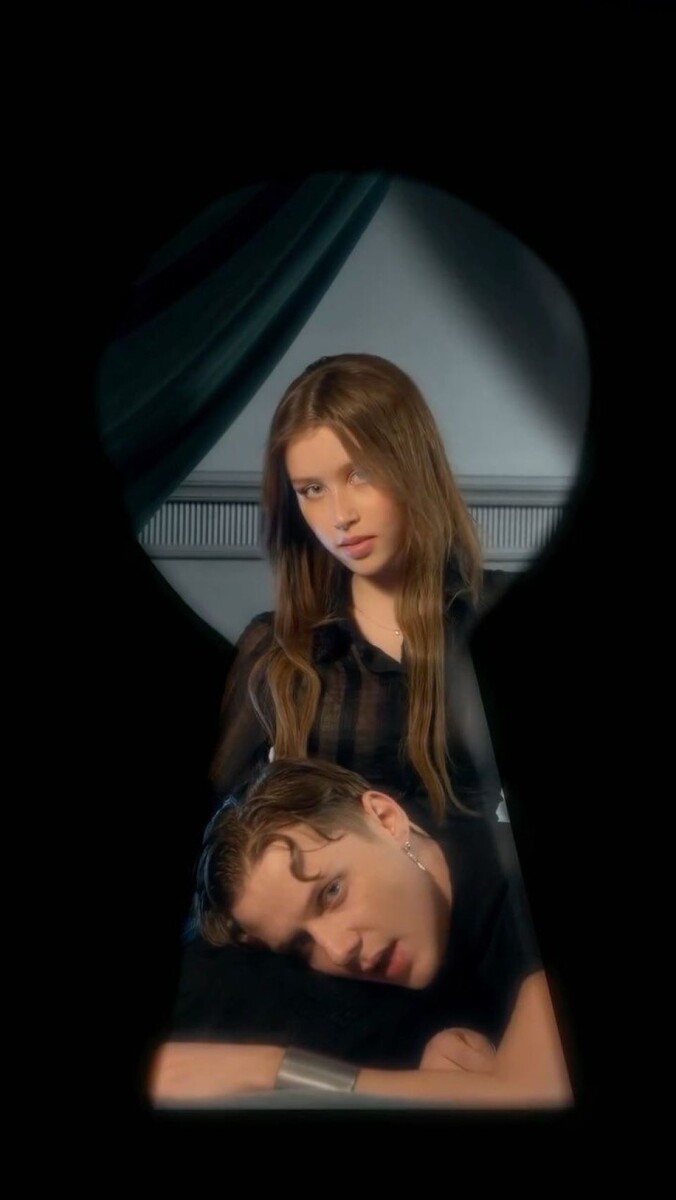    Ваня Дмитриенко и Аня Пересильд. Источник: @anka.peresild_*