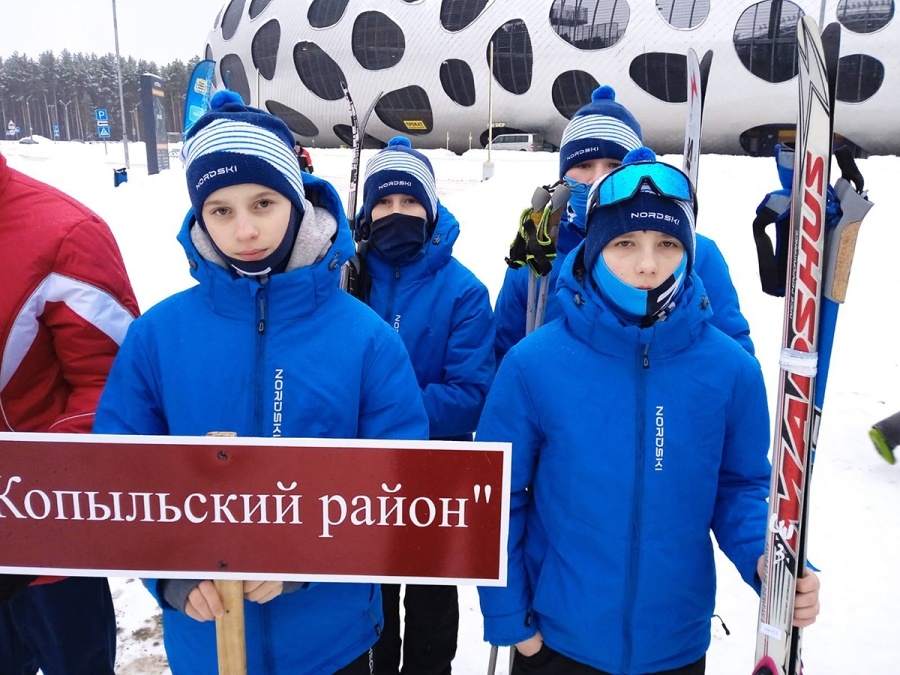     Первый опыт на большой трассе: копыльские биатлонисты приняли участие в "Снежном снайпере"