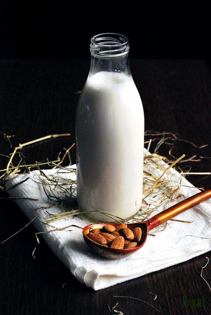 «Заклинание Коллетты: как вдохнуть магию в ореховое молоко».