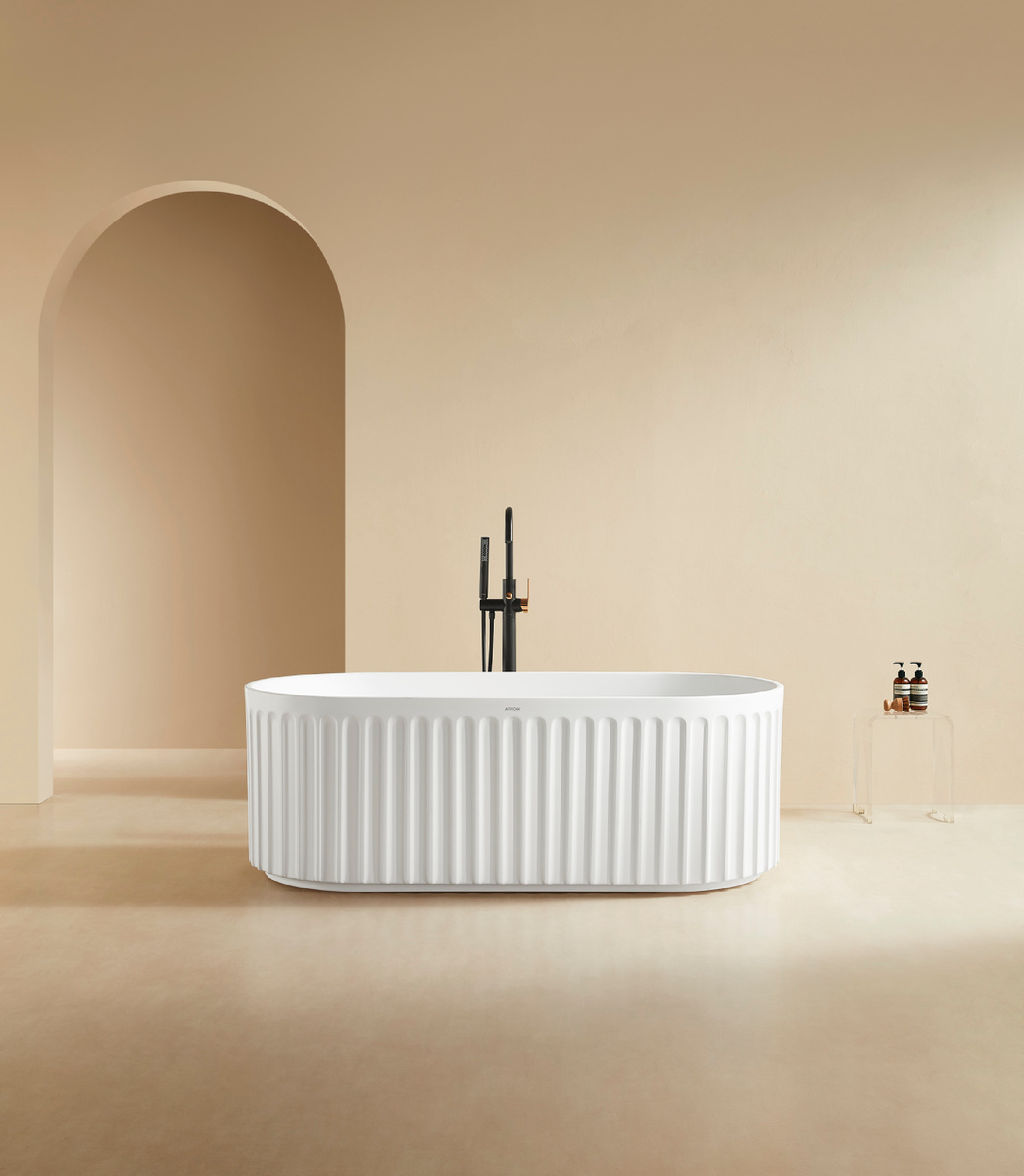 Акриловая ванна ARROW AH17001TQ