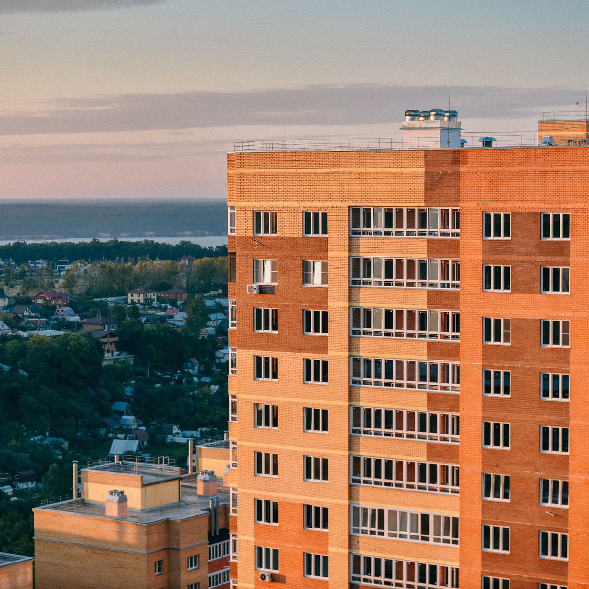 дом на ул. Лукина, 16