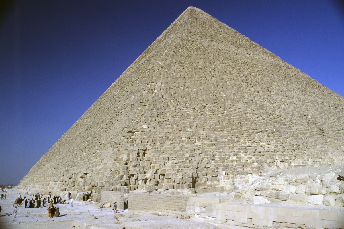    С наибольшей вероятностью пирамида Хеопса была построена в начале 20000-х годов до н.э. / Борис Бабанов/РИА Новости