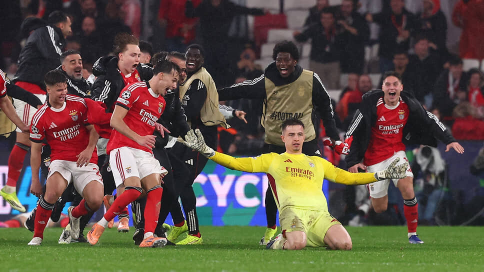 Украинский вратарь «Бенфики» Анатолий Трубин после решающего гола в ворота мадридского «Реала» в матче Лиги чемпионов, 28 января.📷Фото: Pedro Nunes / Reuters