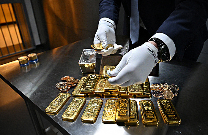    REUTERS/Angelika Warmuth