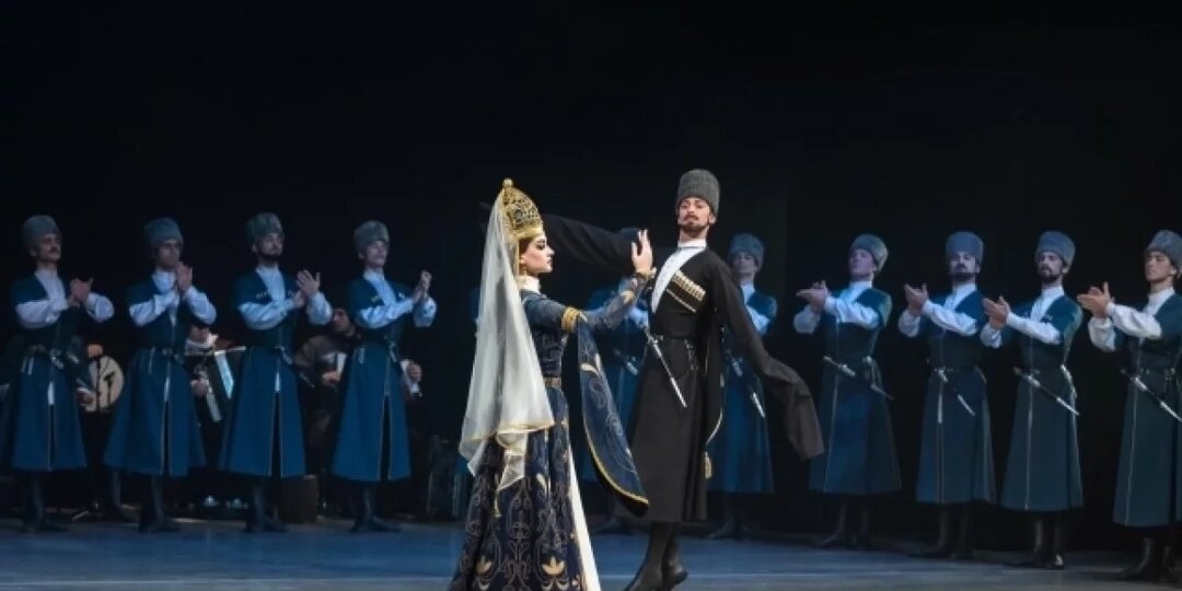 В Майкопе выступит ансамбль народного танца Адыгеи «Нальмэс»