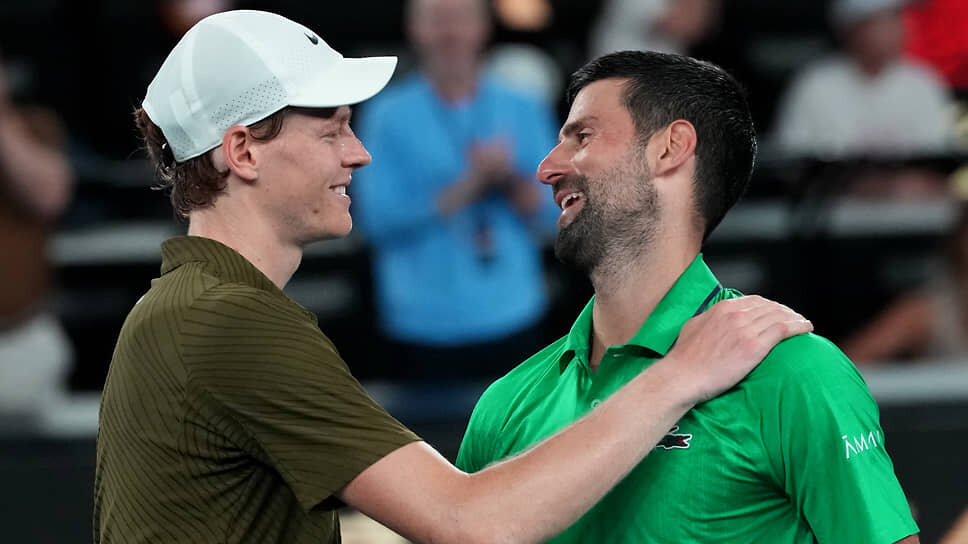Янник Синнер (слева) и Новак Джокович.📷Фото: Aaron Favila / AP