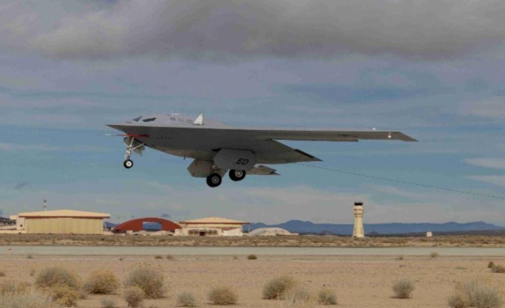 Ускорение выпуска и рост программы - Northrop Grumman получила новый контракт на производство стратегических бомбардировщиков B-21 Raider. Фото: Northrop Grumman