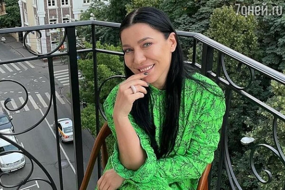     Социальные сети