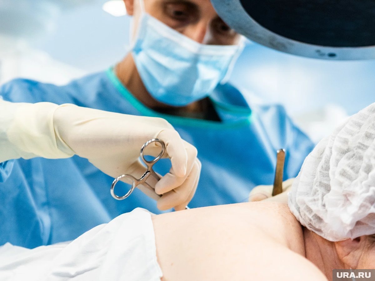     В клинике фиксировали, что операция якобы прошла без осложнений