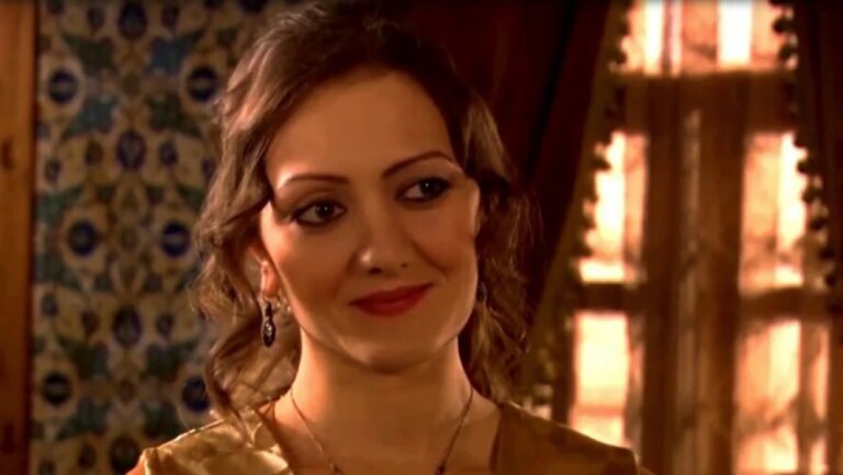 Но главной звездой вечера неожиданно для всех стала Бейхан-султан. 