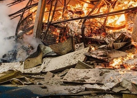    Зеленский устроил истерику из-за уничтожения «Искандером» американской табачной фабрики в Харькове, не работающей с 2022 года