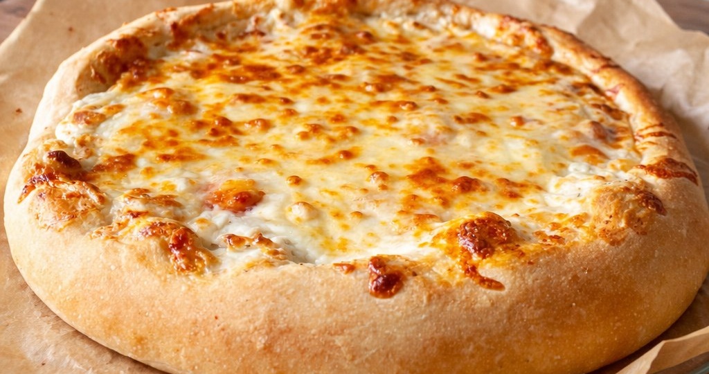 Домашняя пицца, как из пиццерии: проверенный рецепт воздушного дрожжевого теста