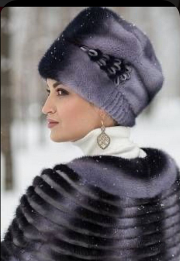 Женщина в 60+ инвестирует в красивые, добротные и статусные вещи, которые подчеркивают ее достоинства