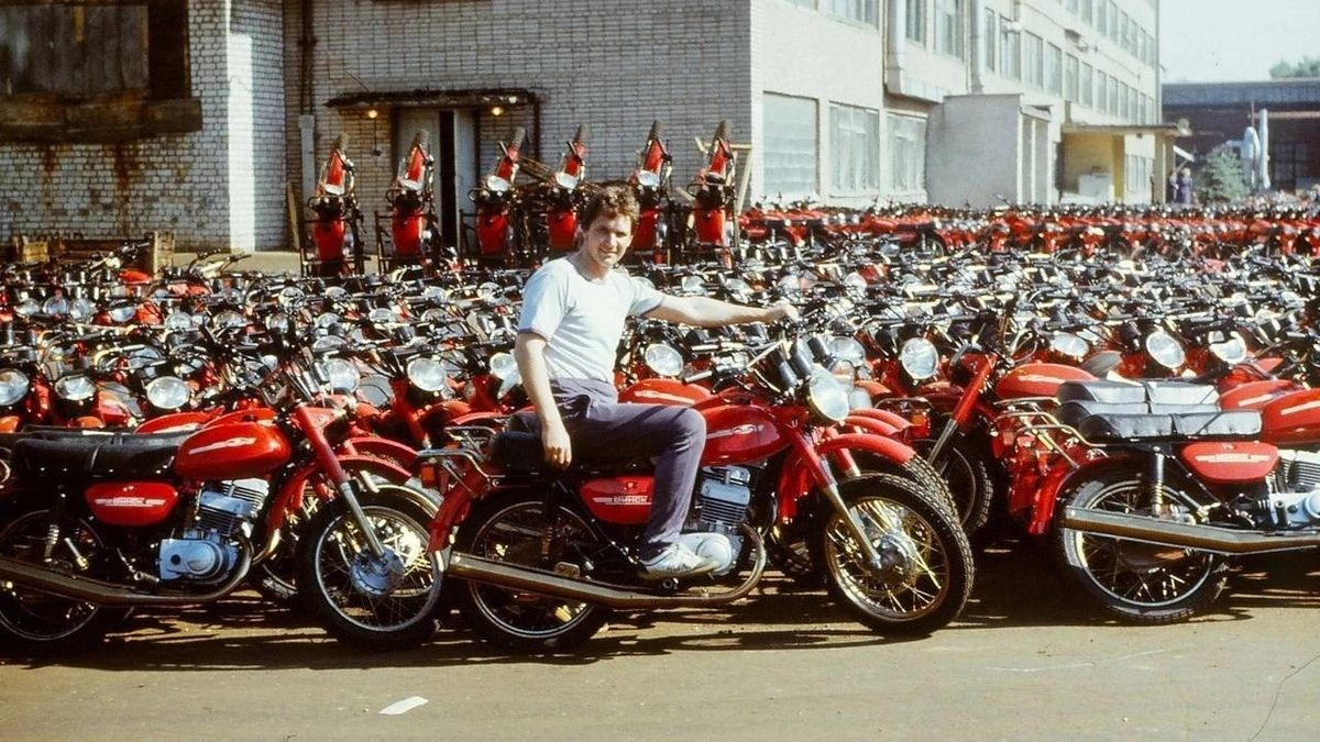 ММВЗ, 1990 год