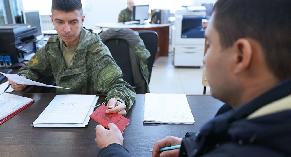 Диабет, сердечные болезни, перелом позвоночника: расширен список заболеваний, при наличии которых не удастся послужить по контракту