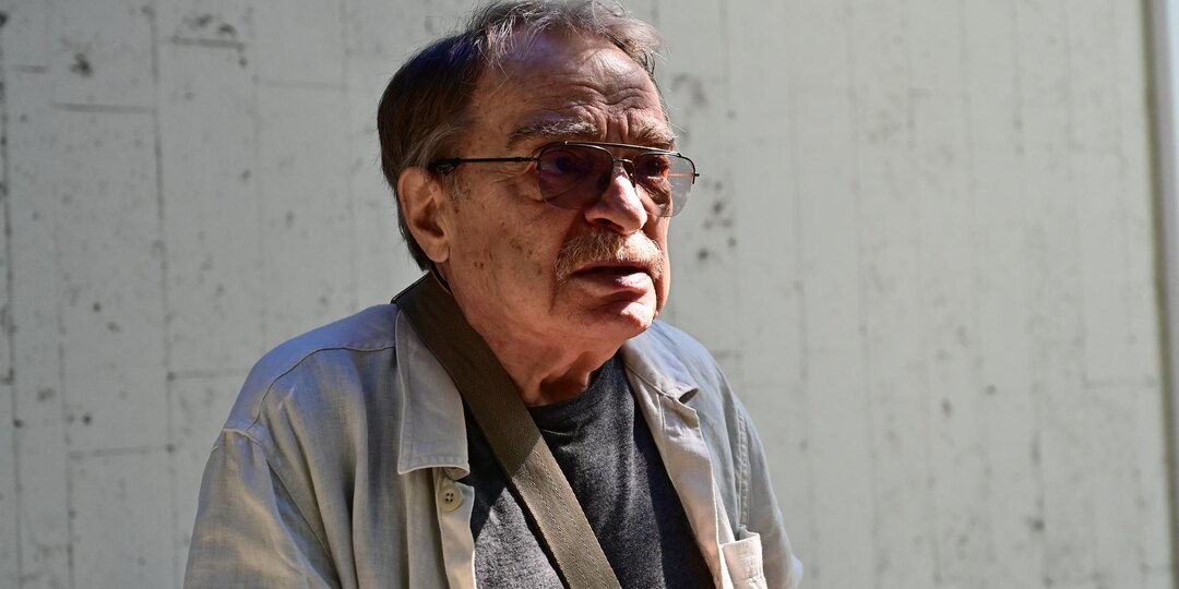 Режиссёр Адабашьян получил специальный приз премии «Золотой орёл»