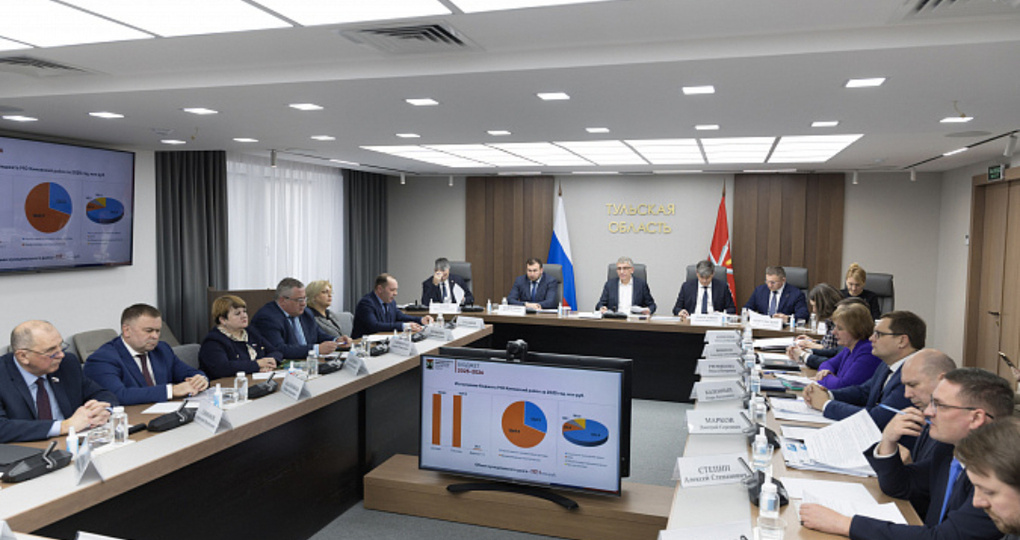 Глава Тульской области потребовал следить за ходом капремонта школ